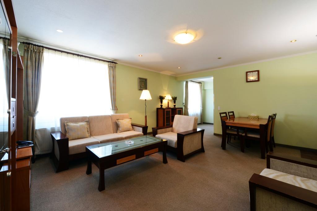 Narantuul Hotel Ulaanbaatar Ruang foto